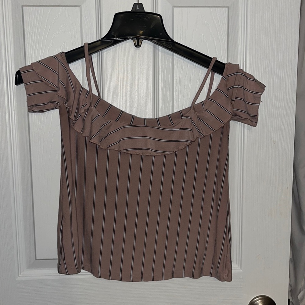 American Eagle Cold Shoulder Tee